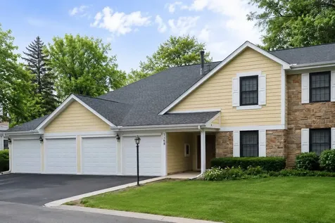 1168 Middlebury Lane Wheeling IL 60090