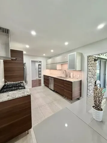 1168 Middlebury Lane Wheeling IL 60090