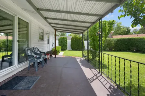 1116 Maple Lane Elk Grove Village IL 60007