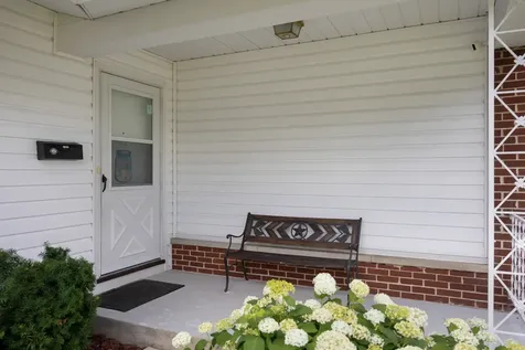 1116 Maple Lane Elk Grove Village IL 60007