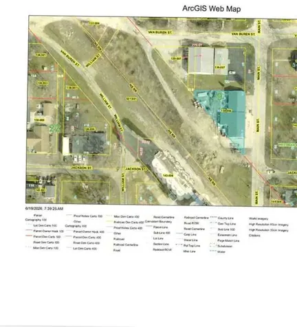 809 North Main Street Farmer City IL 61842