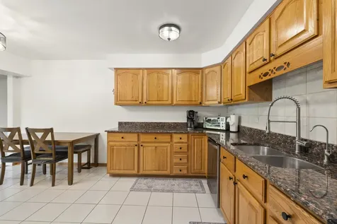 15946 Ashford Court Tinley Park IL 60477