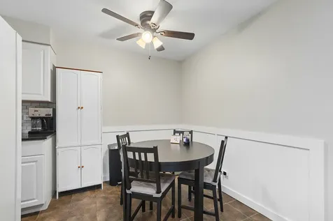 3943 West 104th Street Chicago IL 60655