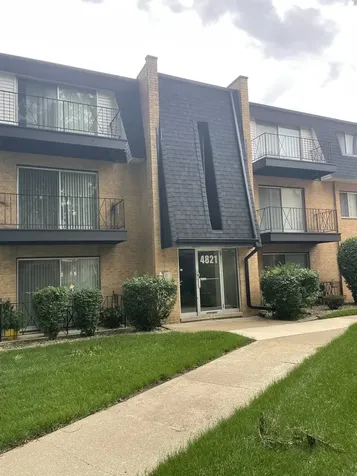 4821 West 109th Street Oak Lawn IL 60453