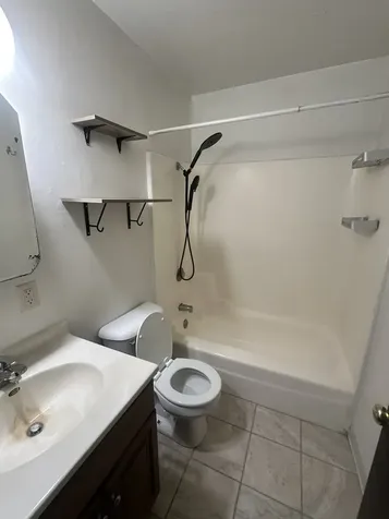 50 Oak Hill Colony Fox Lake IL 60020