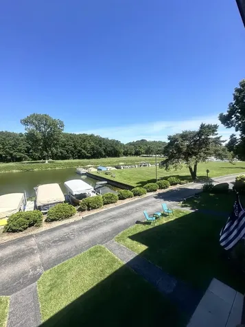 50 Oak Hill Colony Fox Lake IL 60020