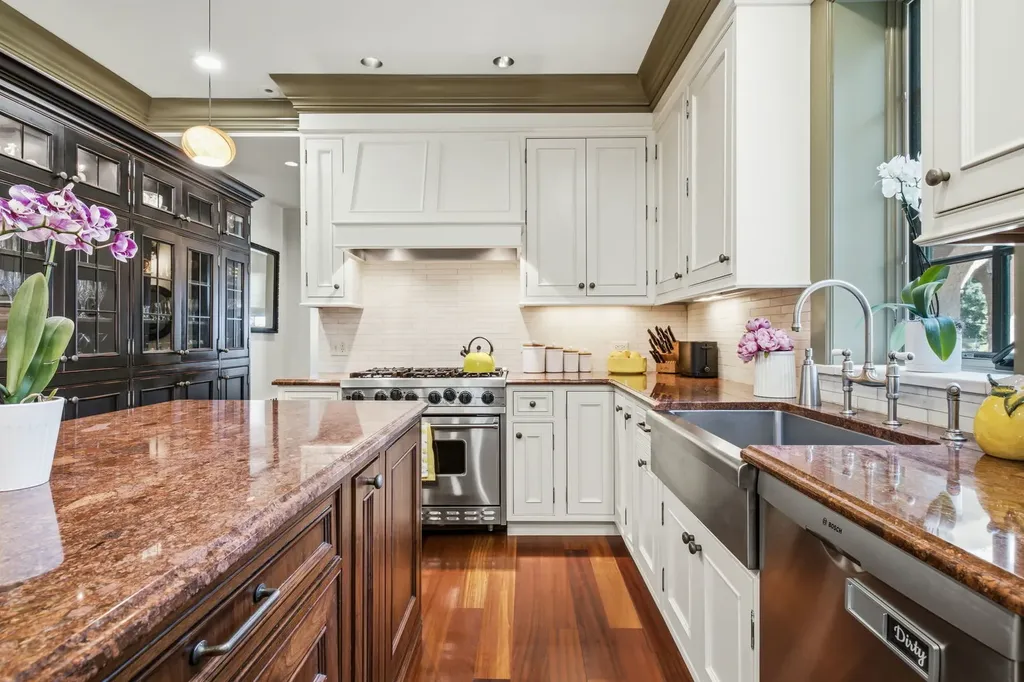 1010 Sheridan Road Wilmette IL 60091
