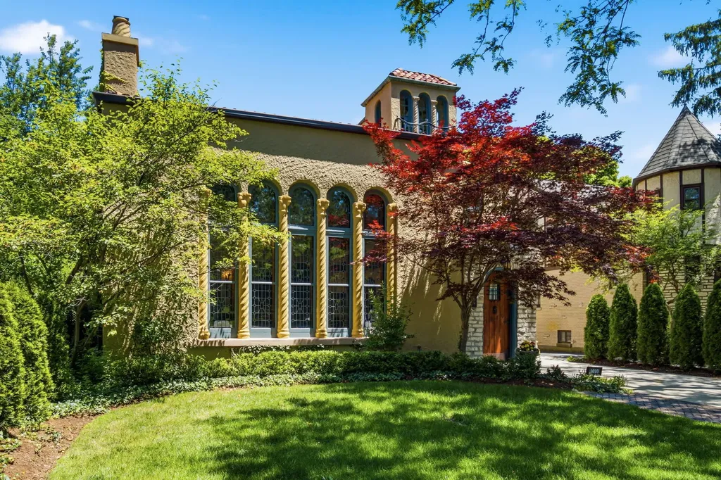 1010 Sheridan Road Wilmette IL 60091