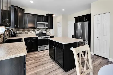 503 Sutton Street Yorkville IL 60560