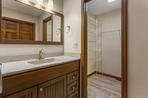 2104 Doubletree Lane Champaign IL 61822