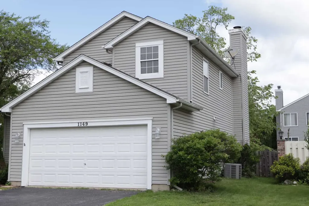 1149 Starwood Pass Lake In The Hills IL 60156