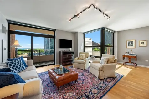 1160 South Michigan Avenue Chicago IL 60605
