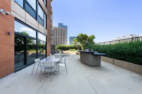 1160 South Michigan Avenue Chicago IL 60605