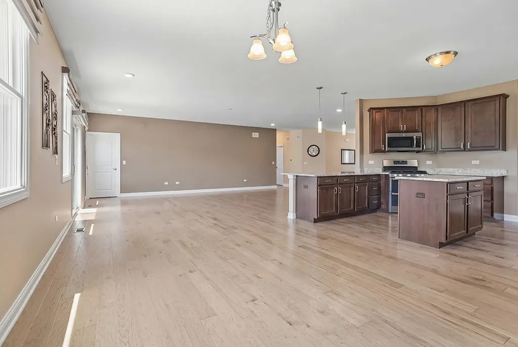 12427 Pemrose Court Mokena IL 60448