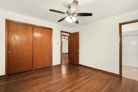 41 East Larkspur Lane Bristol IL 60512