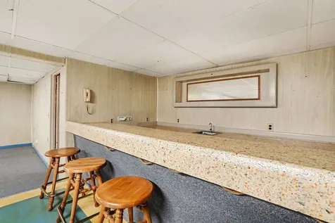 41 East Larkspur Lane Bristol IL 60512