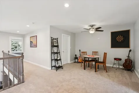 1814 Torrey Parkway Libertyville IL 60048