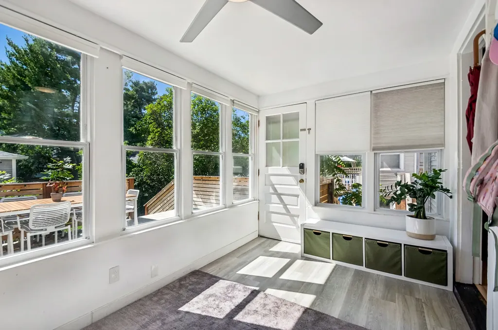 4626 North Kilbourn Avenue Chicago IL 60630