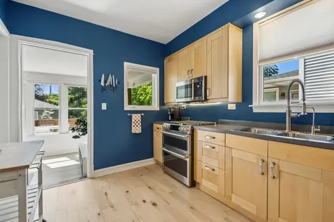 4626 North Kilbourn Avenue Chicago IL 60630