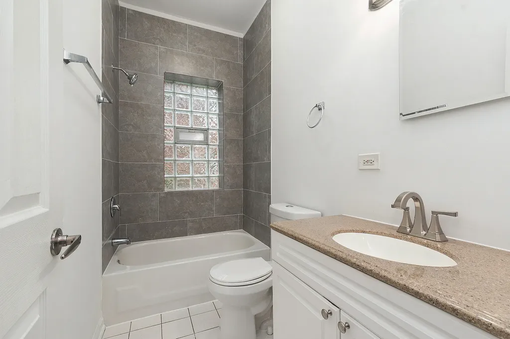 5150 South King Drive Chicago IL 60615