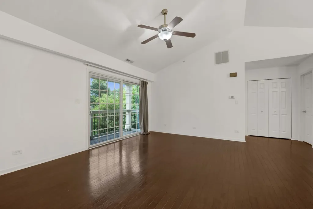 1038 Swift Road Glen Ellyn IL 60137