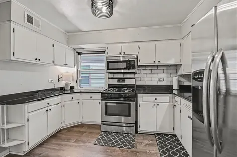14806 Lawndale Avenue Midlothian IL 60445