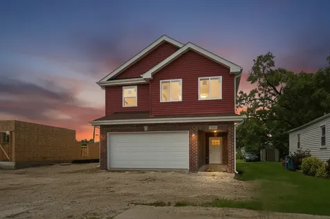 15234 7TH Avenue Phoenix IL 60426