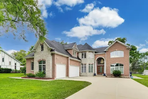810 North Maple Street Prospect Heights IL 60070