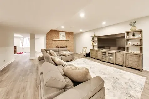810 North Maple Street Prospect Heights IL 60070
