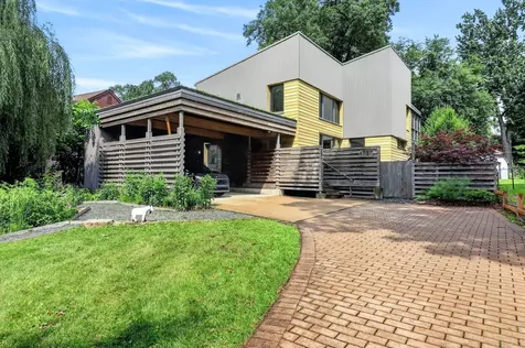 4737 Puffer Road Downers Grove IL 60515