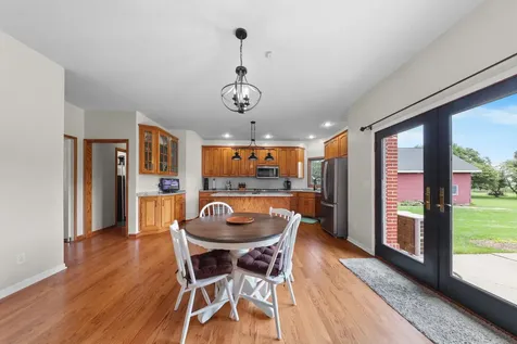 5535 Airport Road Morris IL 60450