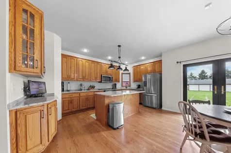 5535 Airport Road Morris IL 60450