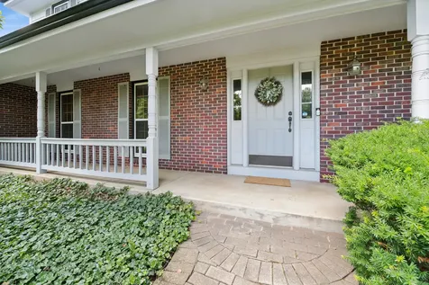 205 Whitaker Court Woodstock IL 60098