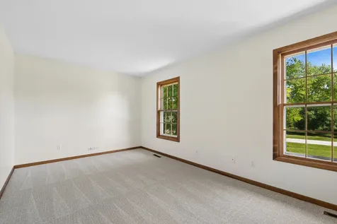 205 Whitaker Court Woodstock IL 60098