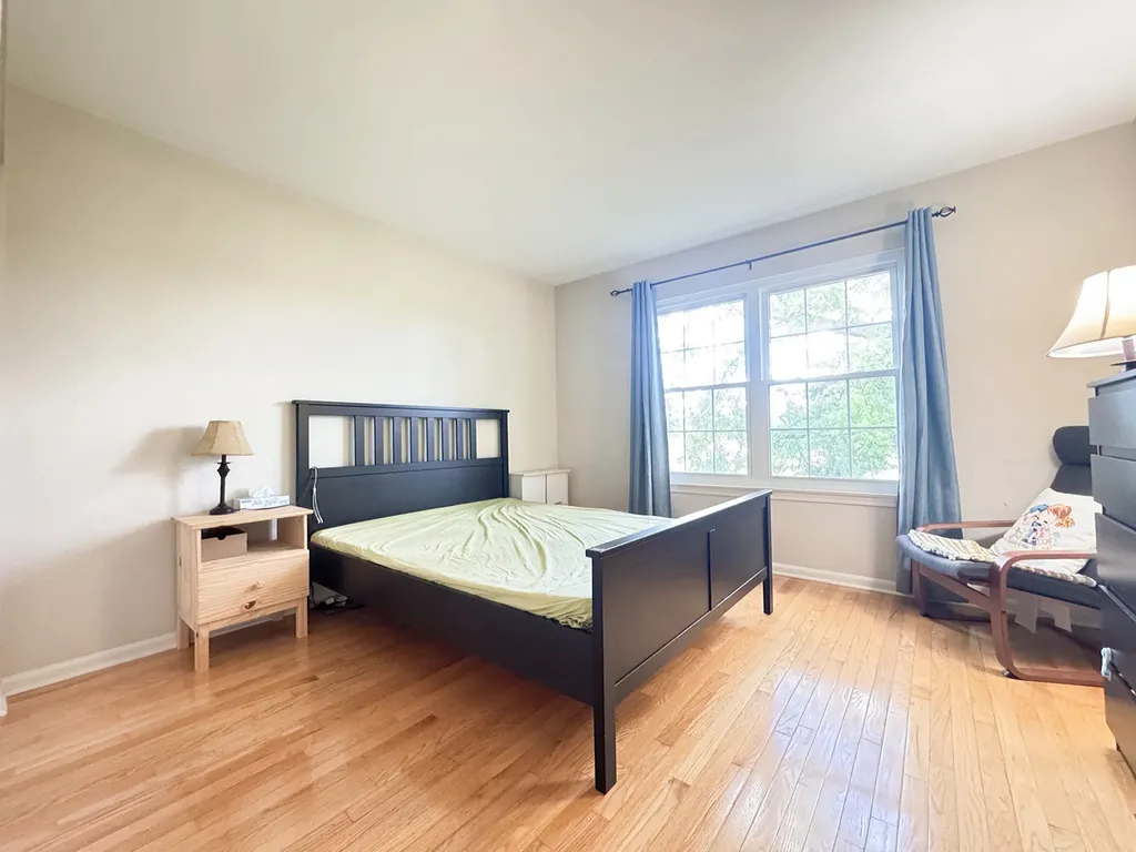 1320 Danada Court Naperville IL 60563