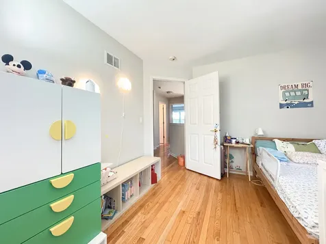 1320 Danada Court Naperville IL 60563