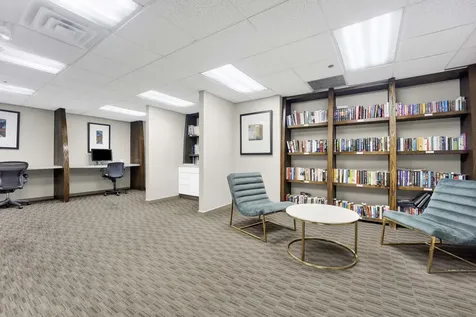 5320 North Sheridan Road Chicago IL 60640