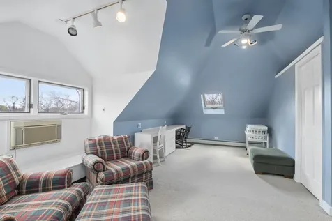 10024 South Leavitt Street Chicago IL 60643