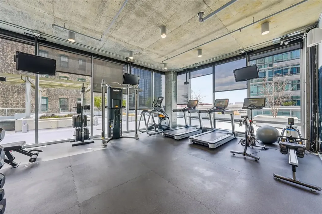 611 South Wells Street Chicago IL 60607