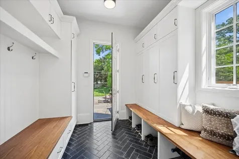 413 Jackson Avenue Glencoe IL 60022