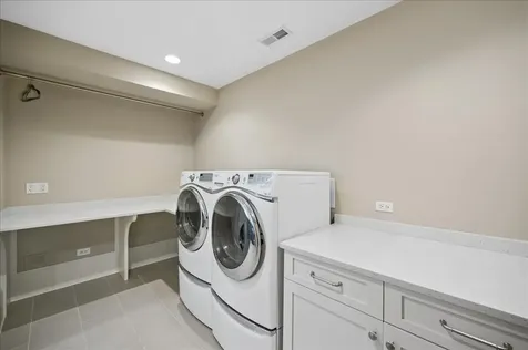 413 Jackson Avenue Glencoe IL 60022