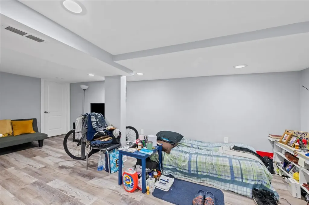 1024 West 103rd Street Chicago IL 60643