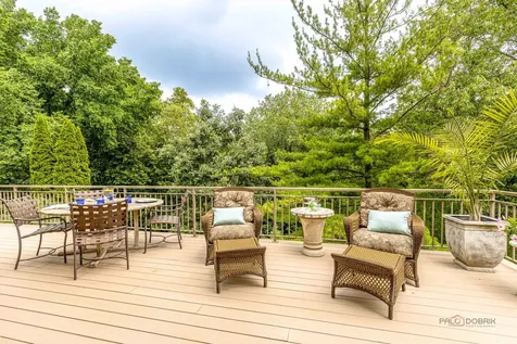 2768 Glendower Terrace Elgin IL 60124