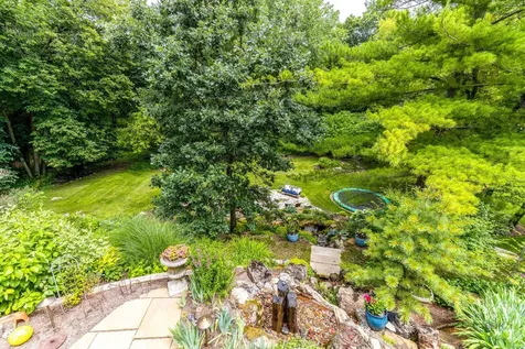 2768 Glendower Terrace Elgin IL 60124