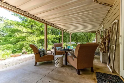 2768 Glendower Terrace Elgin IL 60124
