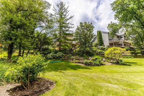 2768 Glendower Terrace Elgin IL 60124