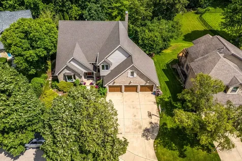 2768 Glendower Terrace Elgin IL 60124