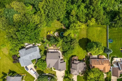 2768 Glendower Terrace Elgin IL 60124