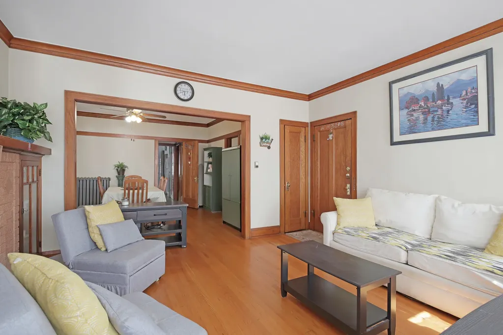 3051 North Mason Avenue Chicago IL 60634