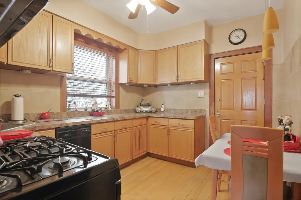 3051 North Mason Avenue Chicago IL 60634